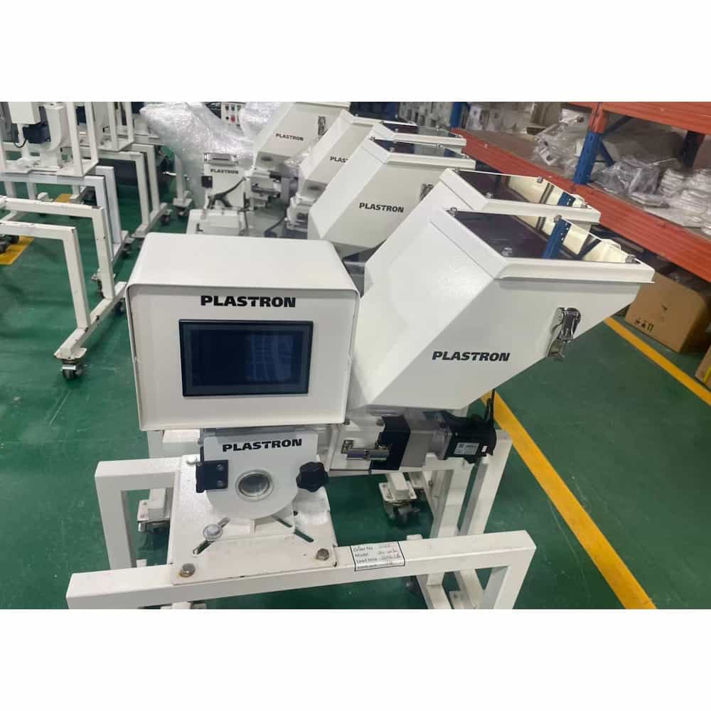 Шнековые дозаторы для красителей с серводвигателем PCM-16SM