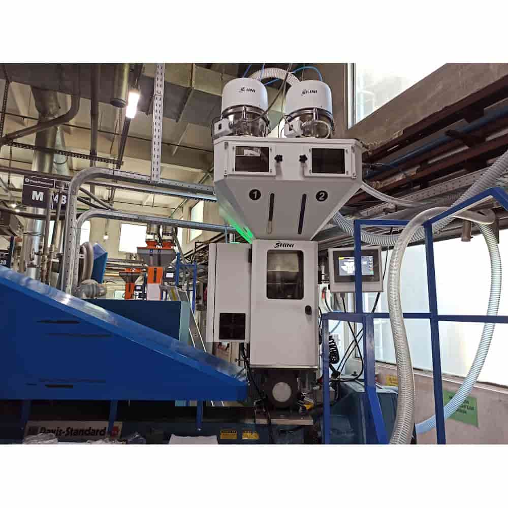 Дозатор SGB установленный непосредственно на литьевую машину