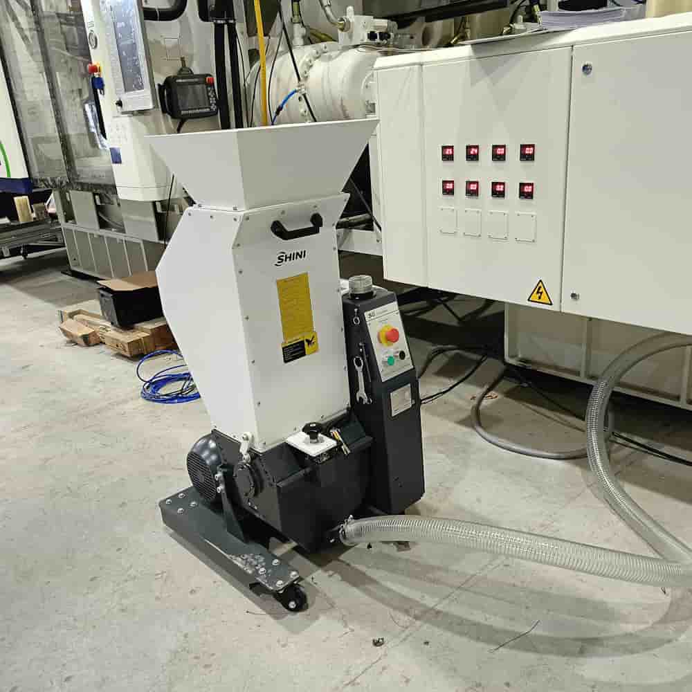 Дробилка для полимеров SG-1628N