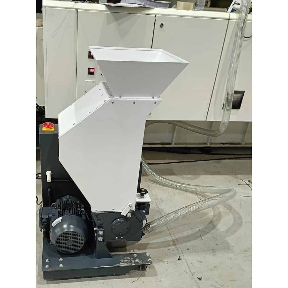 Дробилка для полимеров SG-1628N