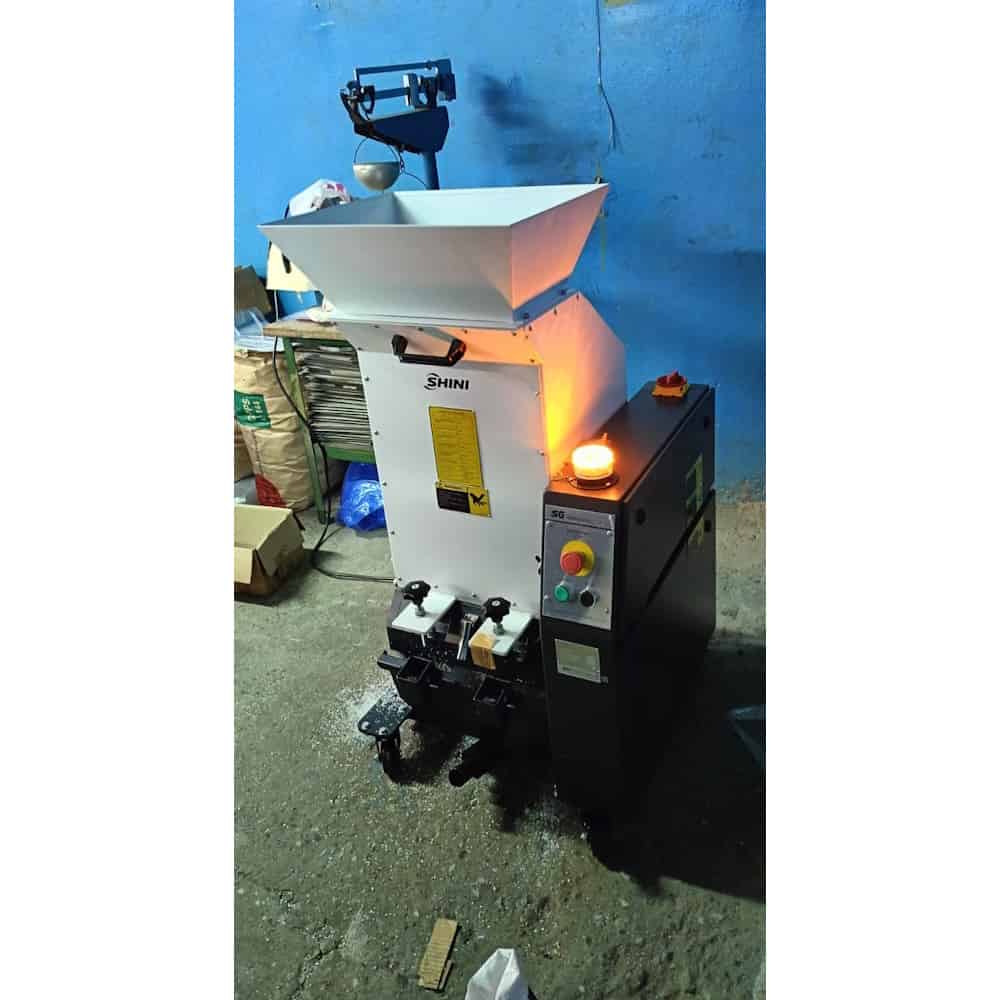 Дробилка для полимеров SG-1635N