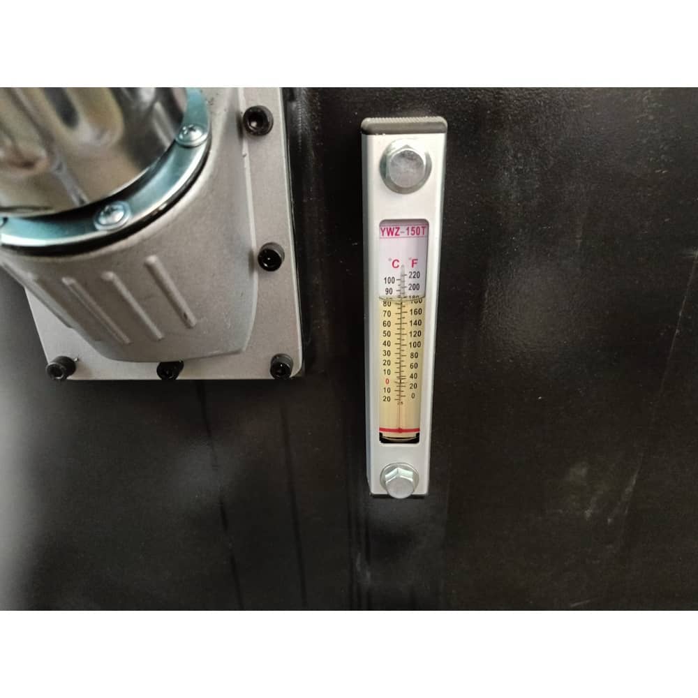 Термометр со встроенным уровнемером масла