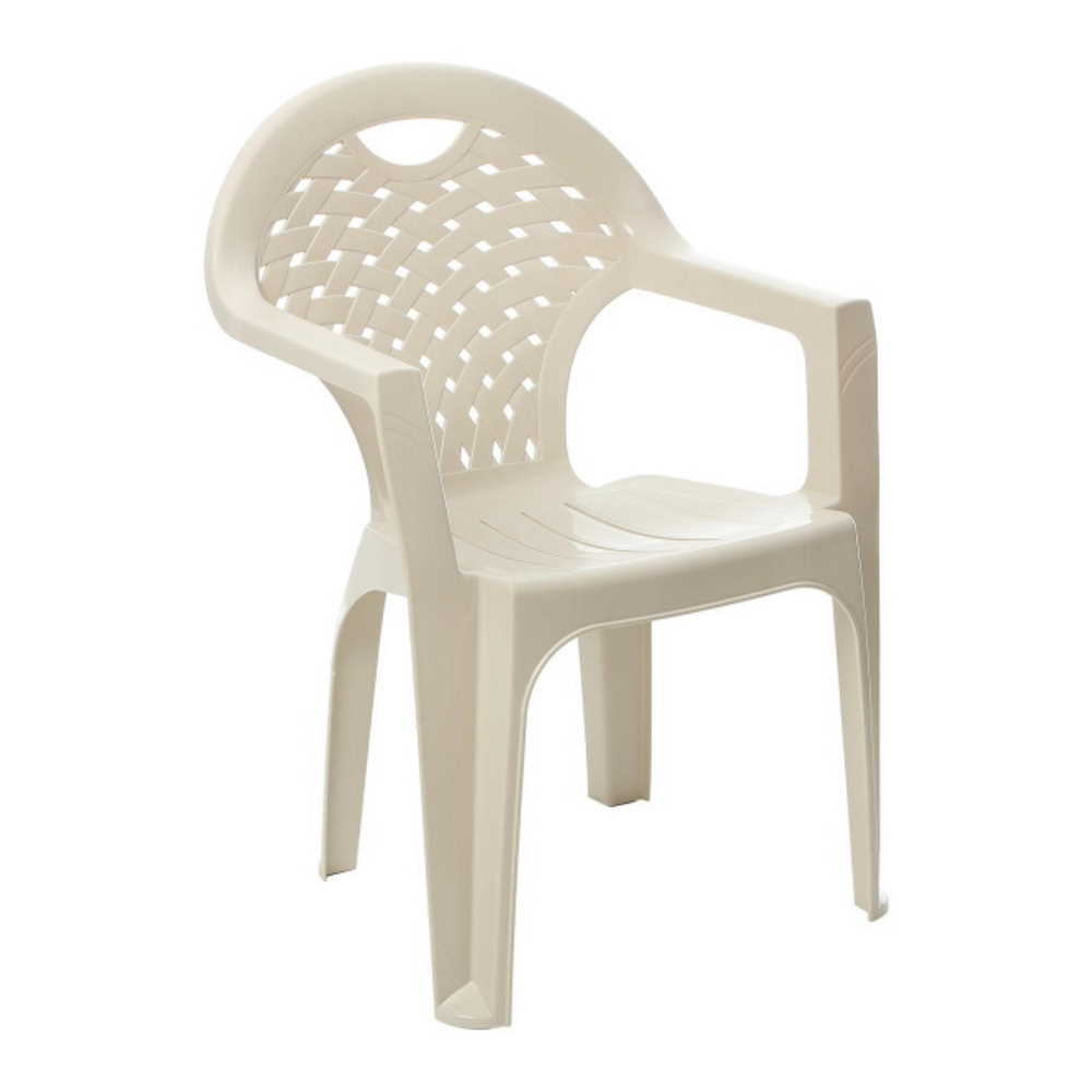 Пластиковое кресло