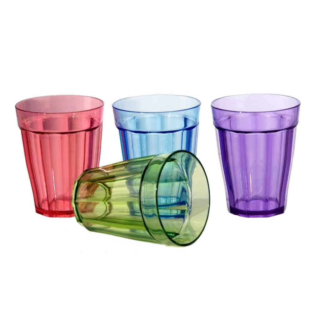 Прозрачные разноцветные пластиковые стаканы