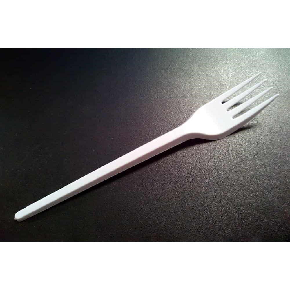 Одноразовая пластиковая вилка