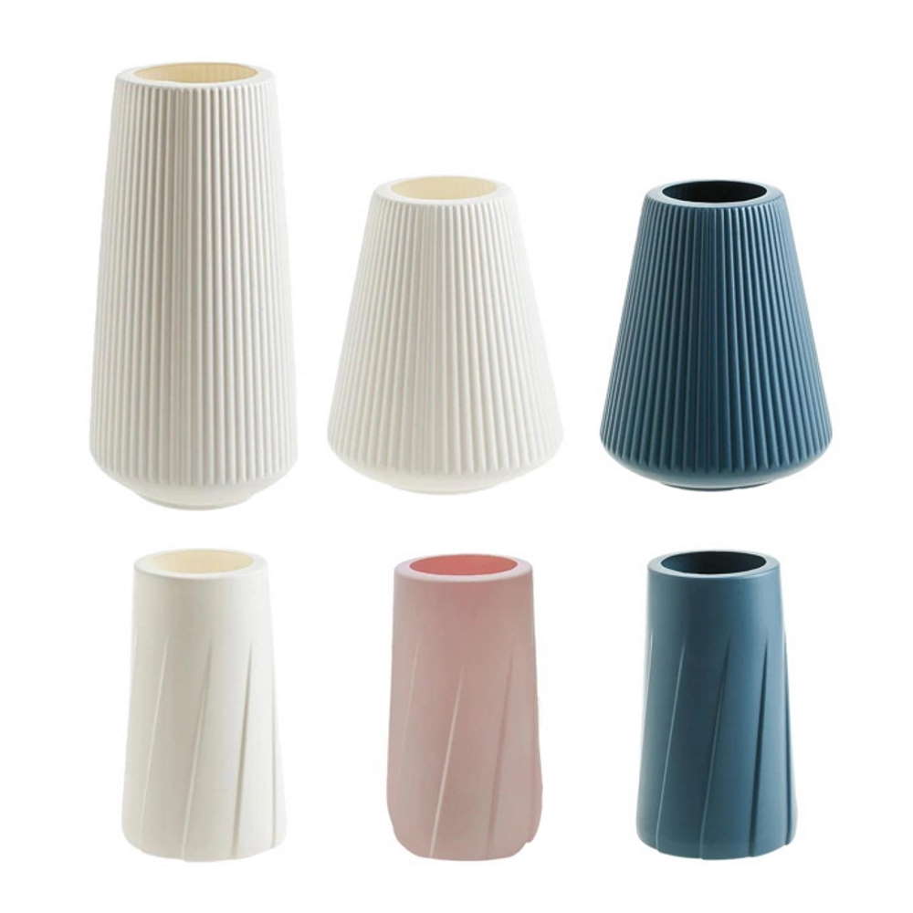 Ваза пластмассовая для цветов