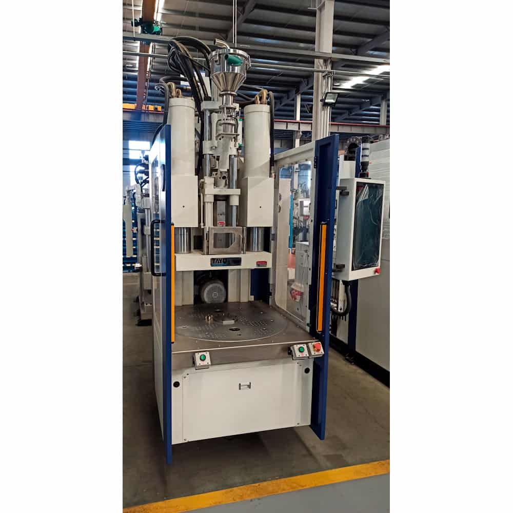 Вертикальный термопластавтомат TYC-400R