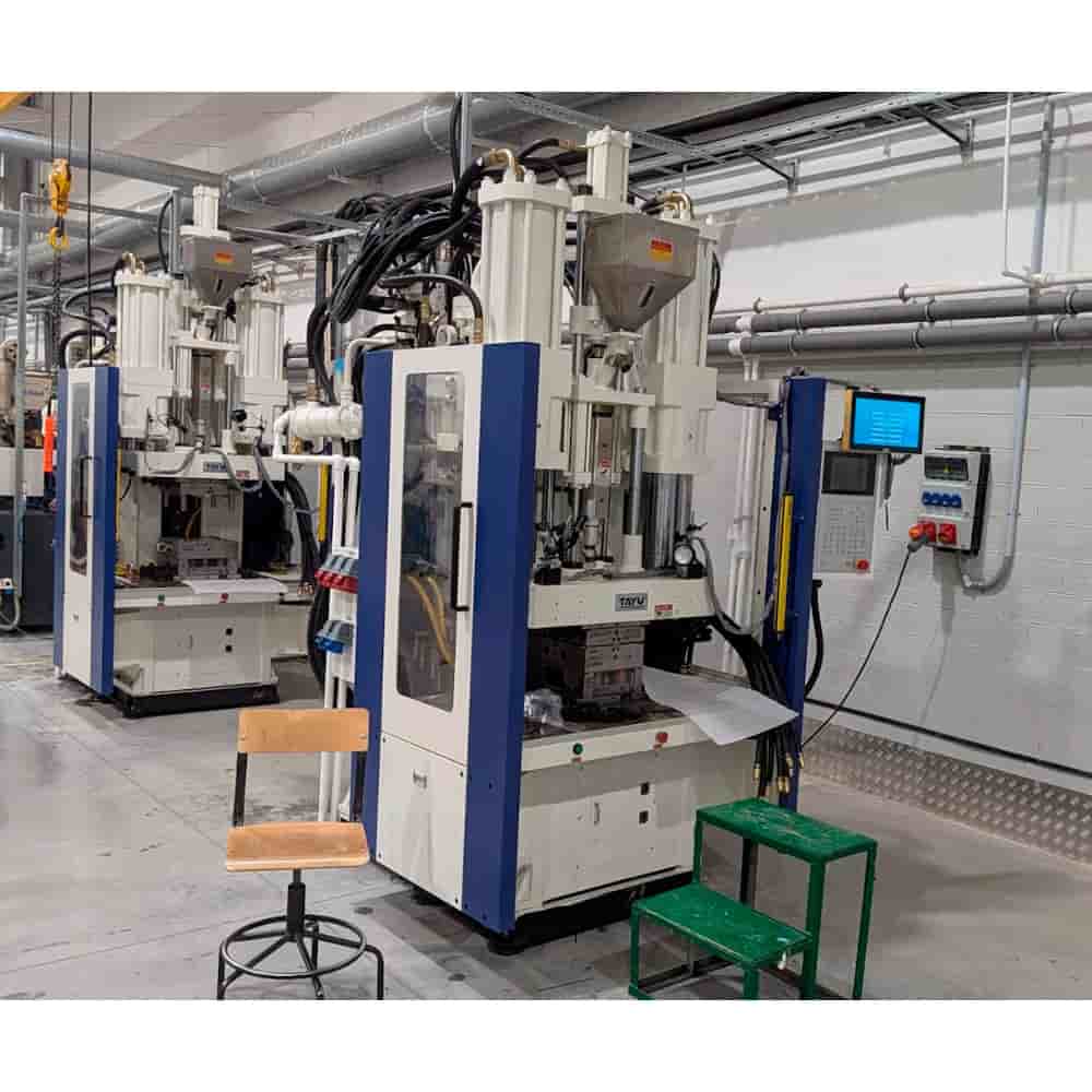 Вертикальный термопластавтомат TYC-850