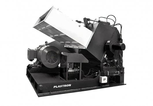 Дробилка для пластика PTP 800-1200F двигатель 110кВт, загрузочное окно 360х1200мм