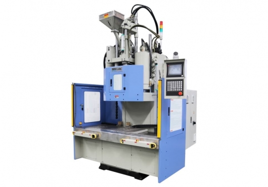 Вертикальный термопластавтомат TYC-2100DS с челночным столом