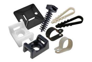 Кабельный крепеж из пластика
